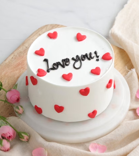 Love You Heart Theme Cake (500 g)❤️